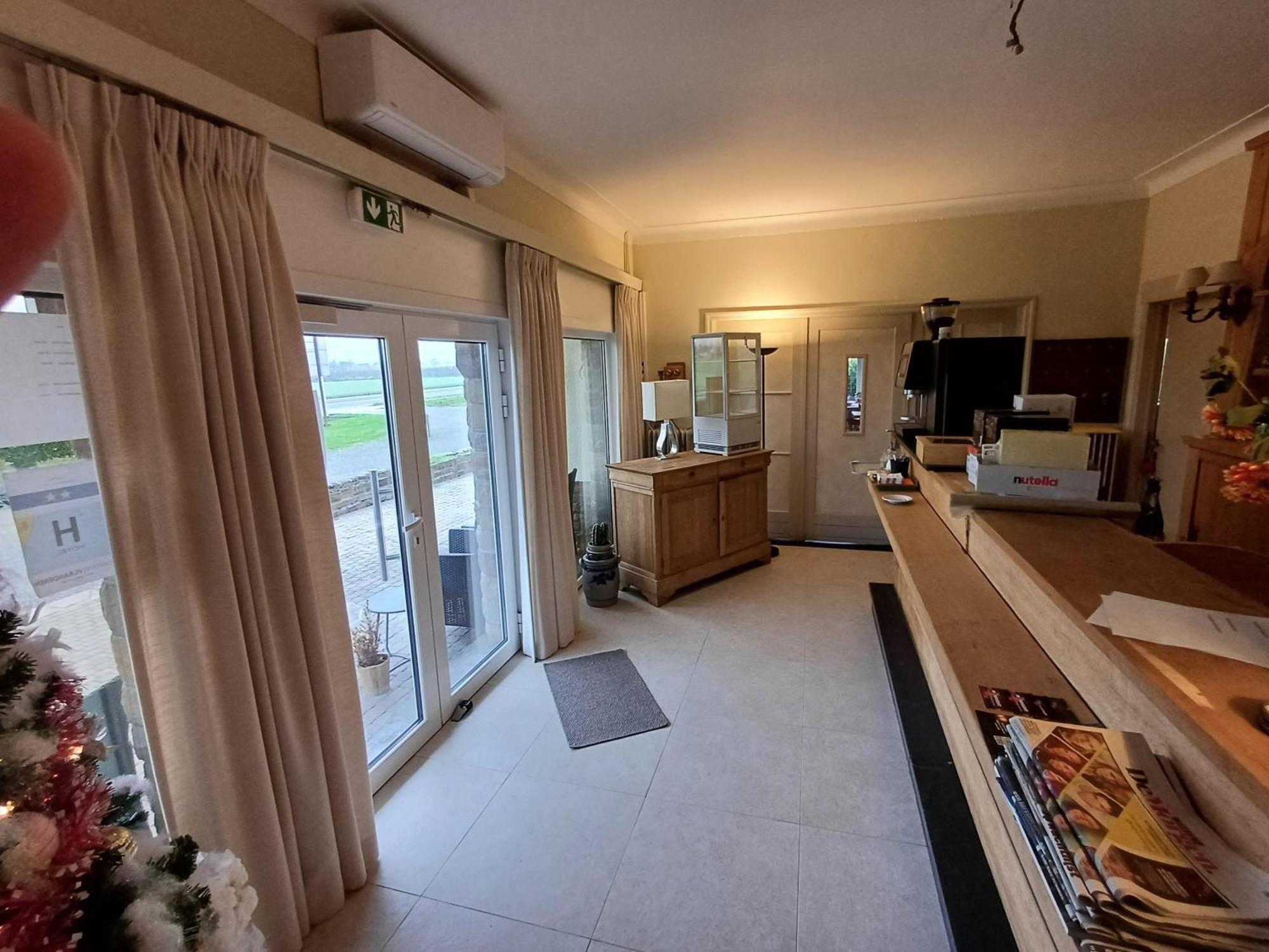 Arconaty Hotel Linter ภายนอก รูปภาพ