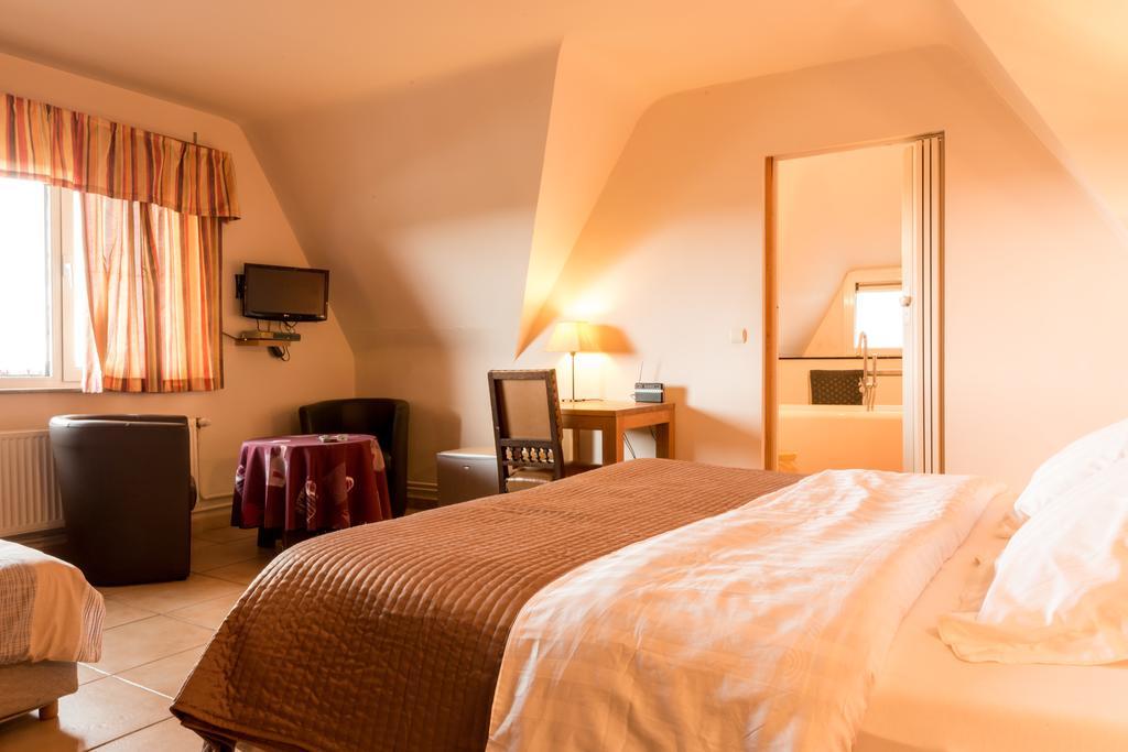 Arconaty Hotel Linter ภายนอก รูปภาพ